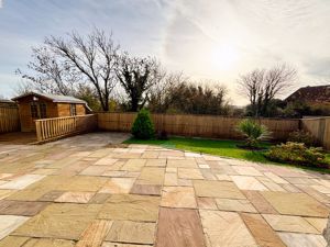 Photo 15- click for photo gallery